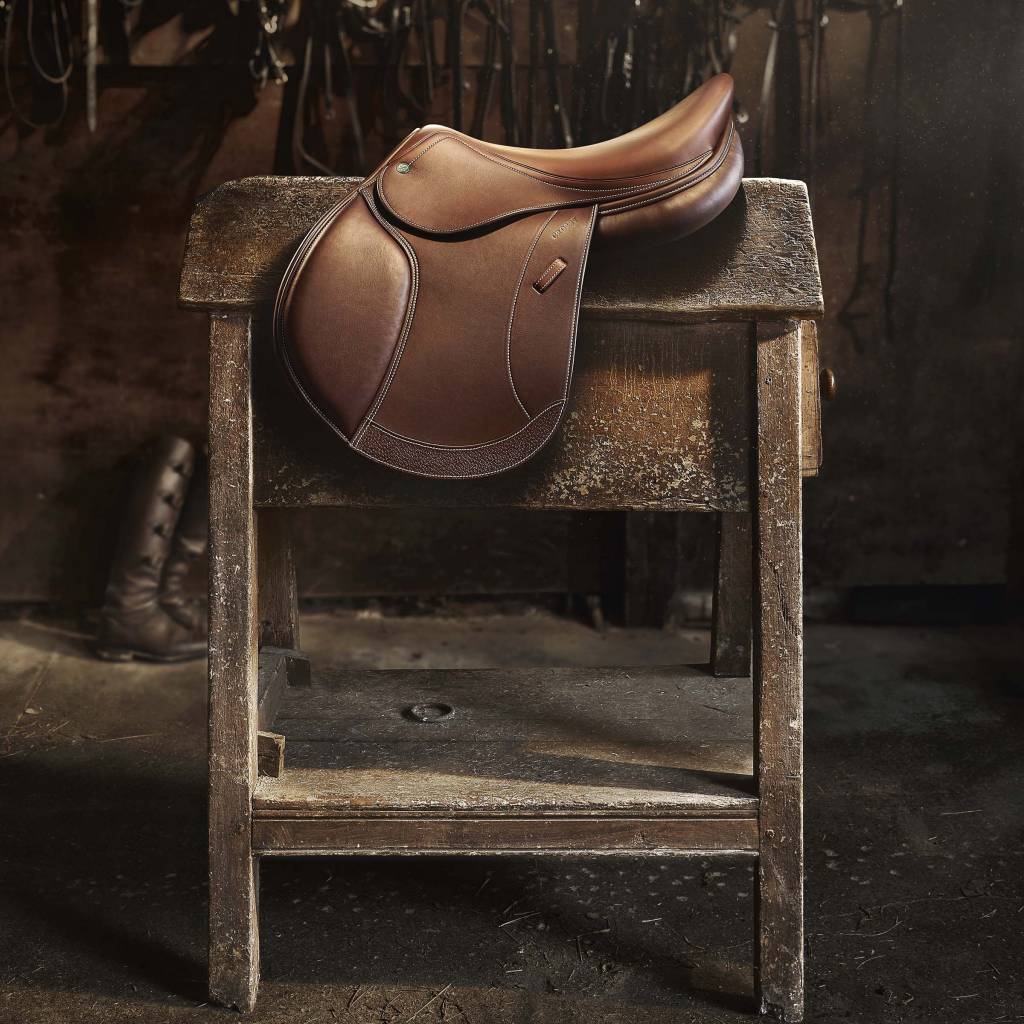 Crosby Prix De Nation Covered Close Contact Jump Saddle