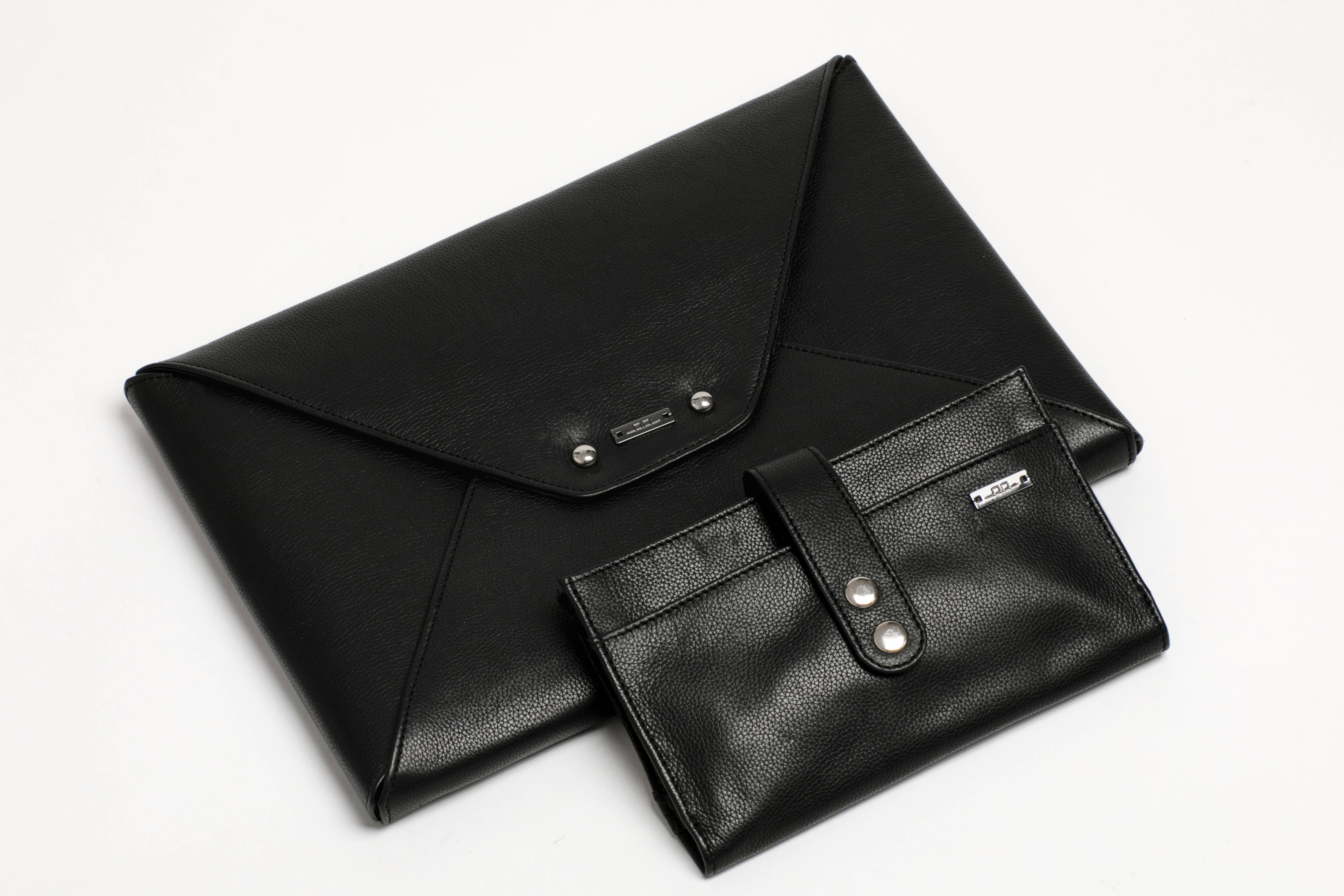 Alessandro Albanese Tablet Sleeve