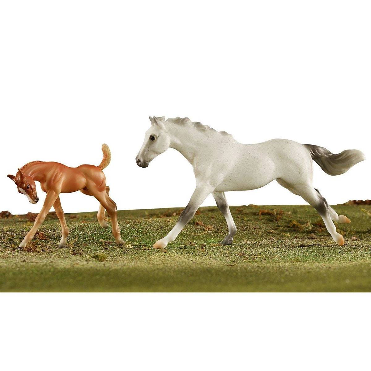 Breyer 2020 Racing The Wind Horse And Foal Set