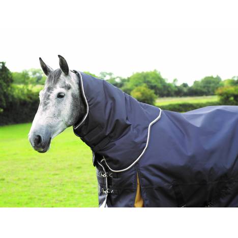 Shires Highlander Plus 300 Neck Cover