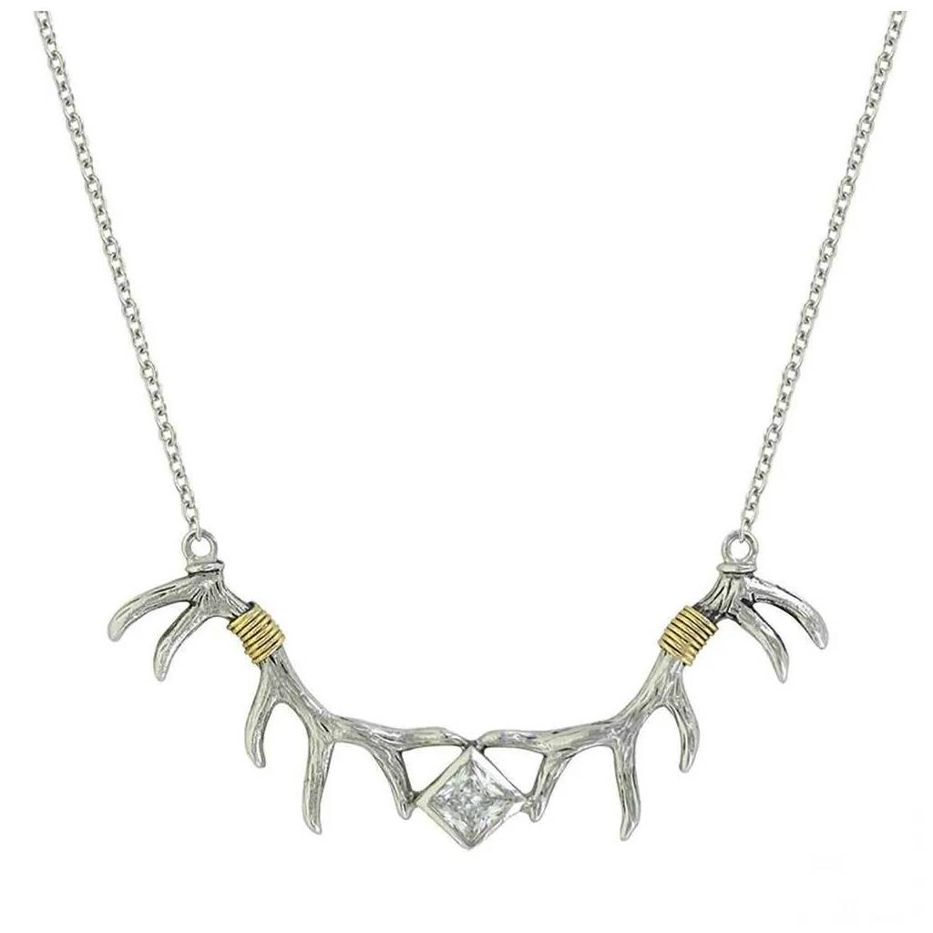 Montana Silversmiths Pursue the Wild Natures Art Necklace