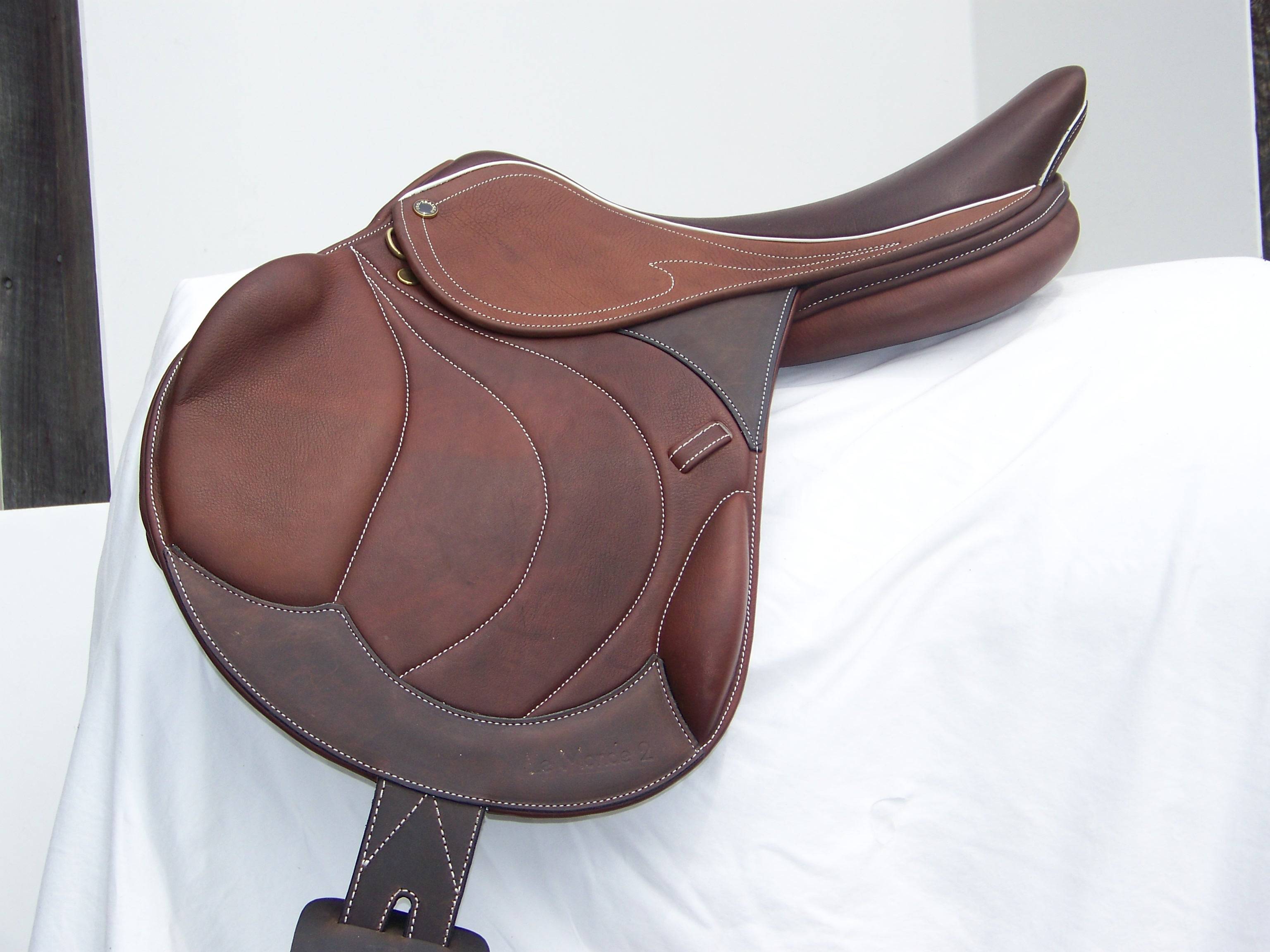 Pro-Trainer Goldline LeMonde II Close Contact Saddle