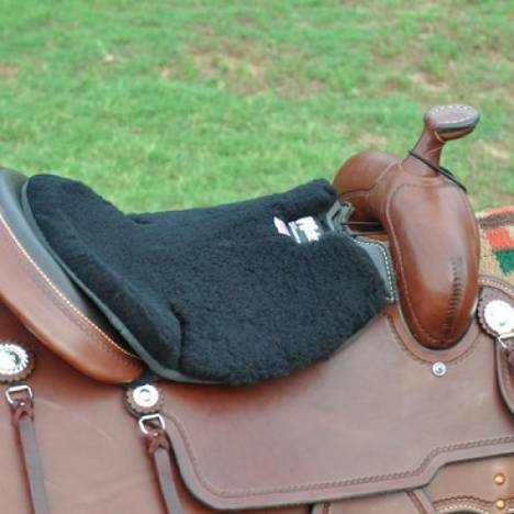 Cashel Western Long Fleece Tush Cushion