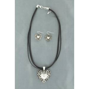 Blazin Roxx Heart Leather Cord Necklace Set