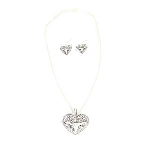 Blazin Roxx Longhorn/Heart Pendant Necklace Set