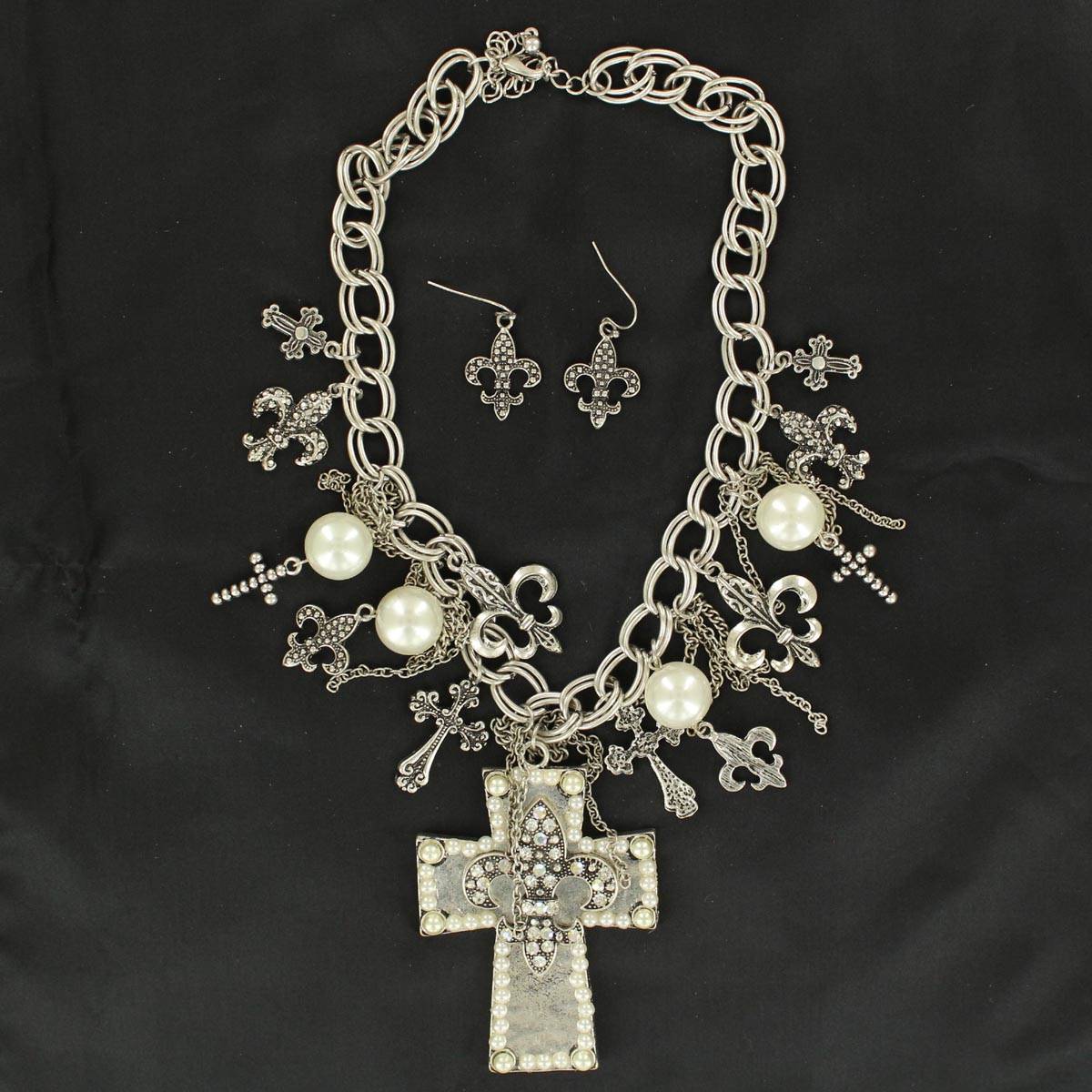 Blazin Roxx Fleur/Cross/Pearl Necklace Set