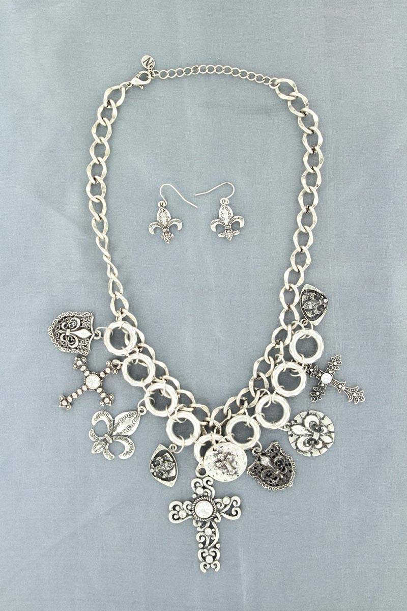 Blazin Roxx Cross/Fleur Charm Necklace Set