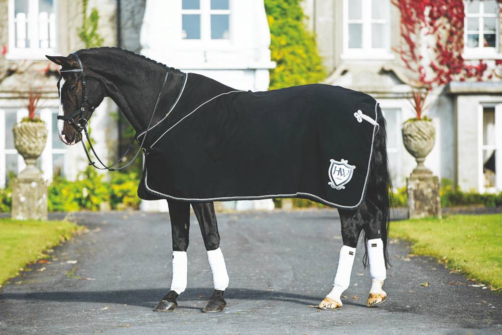 Rambo Diamante Show Blanket EquestrianCollections