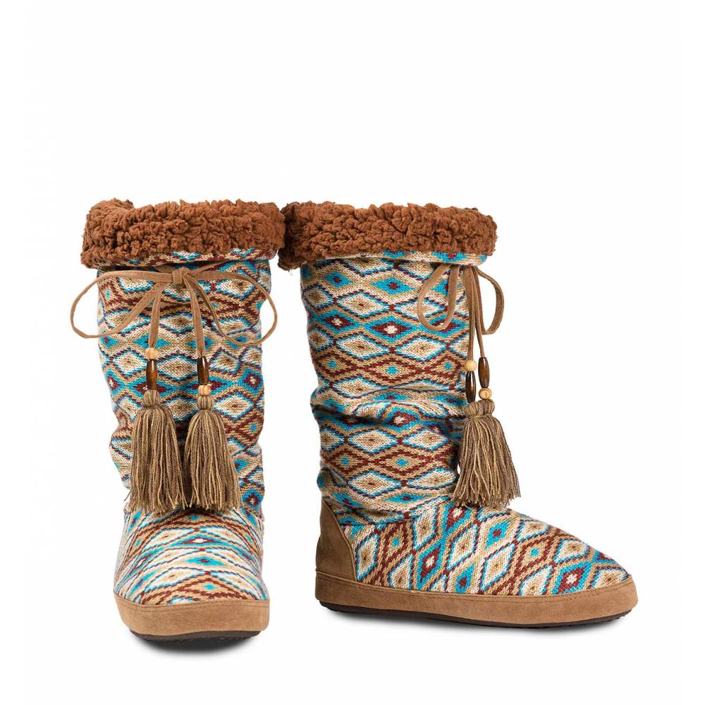 slippers with tassels