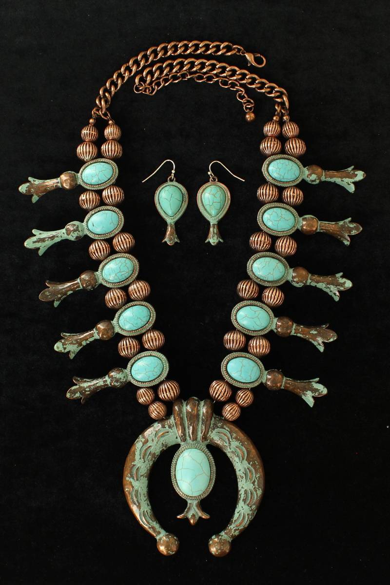 Blazin Roxx Large Squash Blossom Necklace And Earrings Set