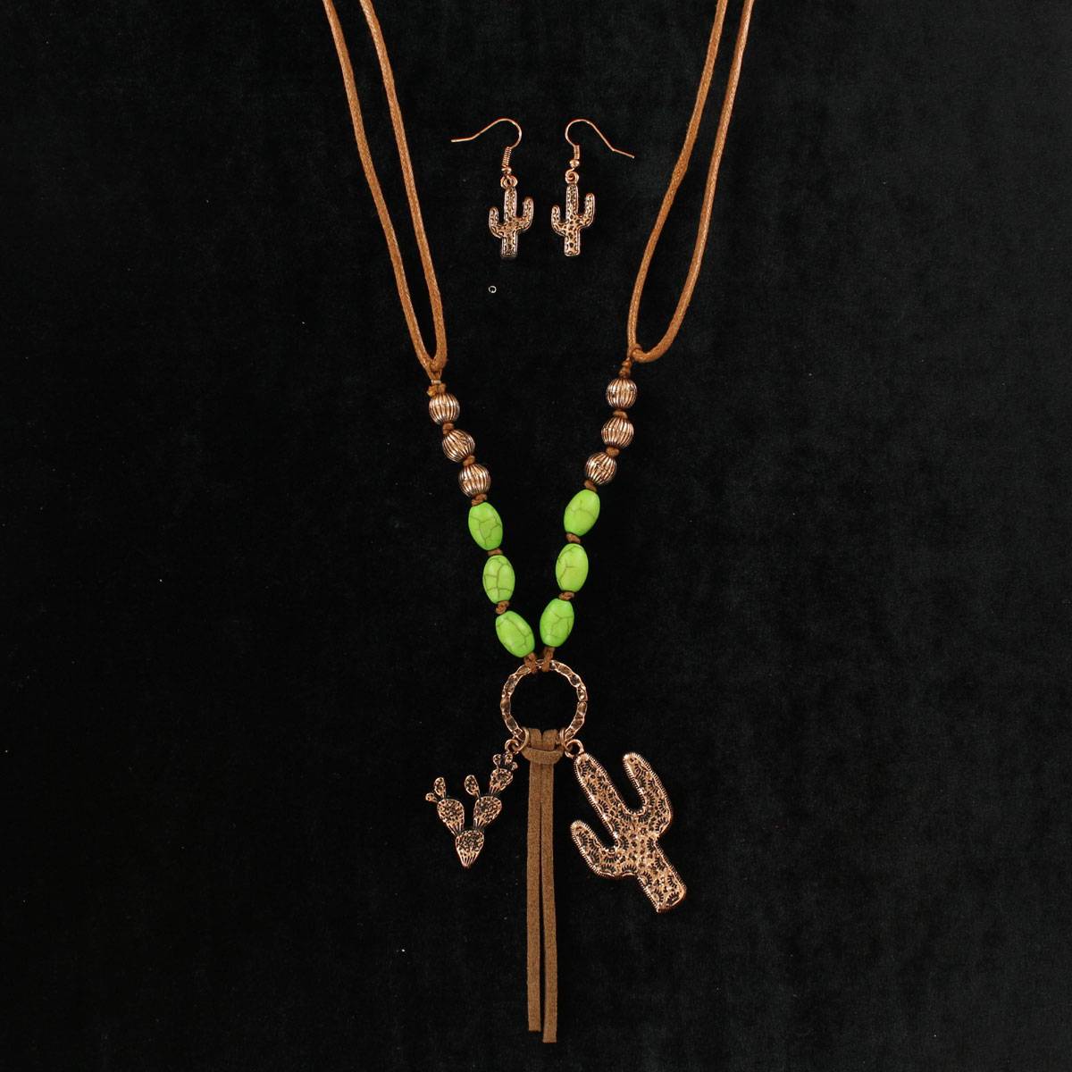 Blazin Roxx Beads And Cactus Suede Necklace And Earrings Set