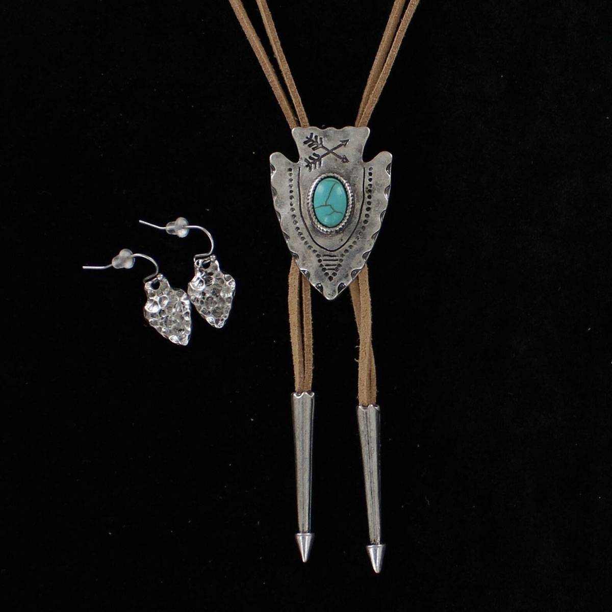 Blazin Roxx Arrowhead Bolo Style Necklace And Earrings Set